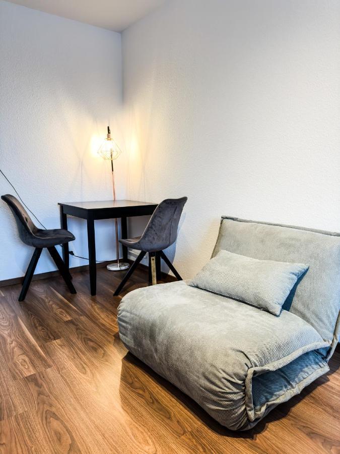 Apartment Fuer 3 Gaeste Kostenlose Parkplaetze Und Lift Hanóver Exterior foto